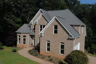 318 Waterford Cir, Cornelia, GA 30531 - Photo 1
