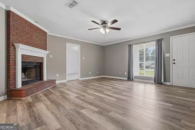 102 Meadow Court, Leesburg, GA 31763 - Photo 4