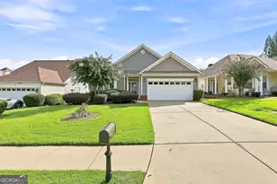13 Hillside Dr, Newnan, GA 30265 - Photo 2