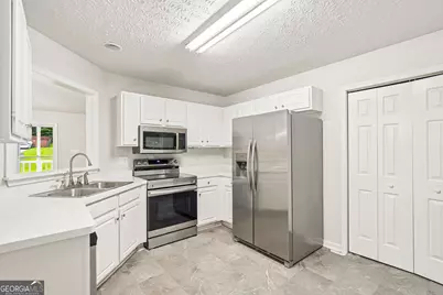 484 Legacy Park Drive, Powder Springs, GA 30127 - Photo 2