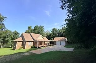 161 Mt Bethel Rd, Commerce, GA 30530 - Photo 1