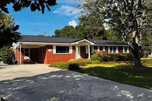 191 Smith Ave, Reidsville, GA 30453 - Photo 2