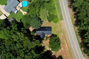 24 Davis St, Monticello, GA 31064 - Photo 2