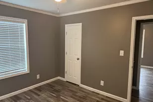 10 Grove St, Hazlehurst, GA 31539 - Photo 8