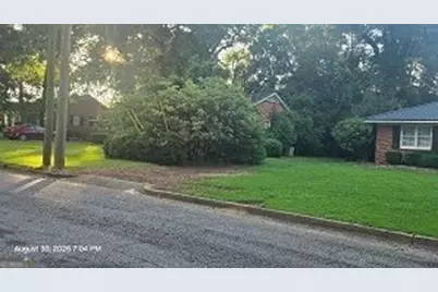 205 Wildwood Circle, Americus, GA 31709 - Photo 4