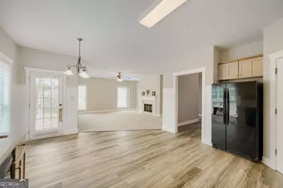 421 Bedford Crossing, McDonough, GA 30253 - Photo 6