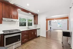 1669 Emerald Ave SW, Atlanta, GA 30310 - Photo 12