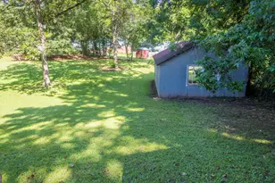11 North St, Manchester, GA 31816 - Photo 36