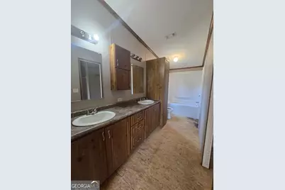 542 Nails Creek Crossing, Royston, GA 30662 - Photo 6