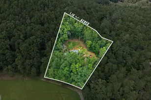 121 Waterfalls Wy, Clarkesville, GA 30523 - Photo 2