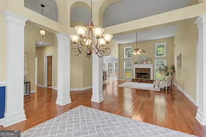 110 Lyndhurst Way, Sharpsburg, GA 30277 - Photo 4