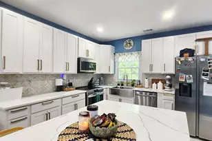 603 Ave F, West Point, GA 31833 - Photo 16