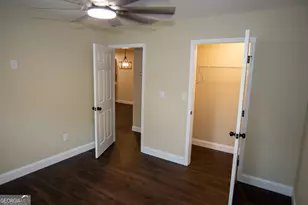 205 Gumlog Dr, Lavonia, GA 30553 - Photo 8