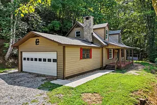 1172 Yorkhouse Rd, Rabun Gap, GA 30568 - Photo 1