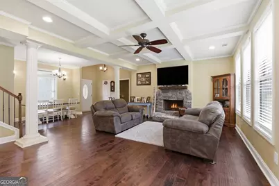 130 Maple Drive, Commerce, GA 30529 - Photo 6