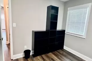 2752 Santa Barbara Dr NW, Atlanta, GA 30318 - Photo 6