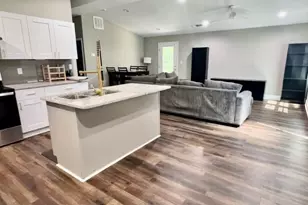 2752 Santa Barbara Dr NW, Atlanta, GA 30318 - Photo 2