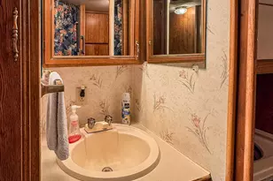 91 Yogi Bear Blvd, Cleveland, GA 30528 - Photo 16