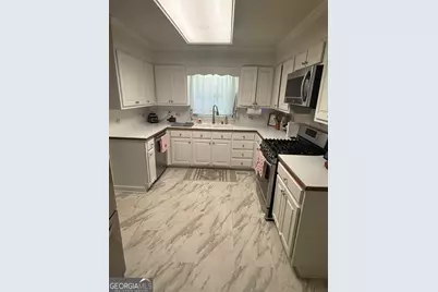 81 Crowell Road SE, Conyers, GA 30094 - Photo 12