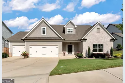 279 Parkers Place, Hoschton, GA 30548 - Photo 1