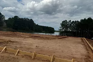 1720 Signature Ct, Hampton, GA 30228 - Photo 1