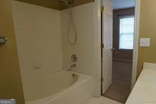 71 Highoak Dr NE, Marietta, GA 30066 - Photo 16