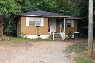 109 Jackson St, Barnesville, GA 30204 - Photo 4