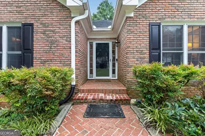 1105 Secret Cove Drive, Sugar Hill, GA 30518 - Photo 6