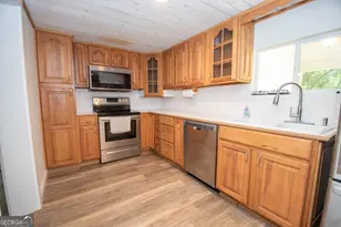 247 Ball St, Moreland, GA 30259 - Photo 16
