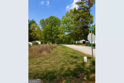 1377 Poplar Street, Stockbridge, GA 30281 - Photo 2