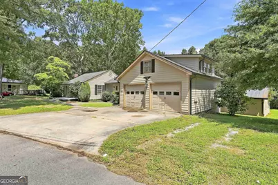 458 Mehaffey Drive, Fairburn, GA 30213 - Photo 2