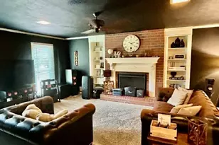 215 Pineywood Rd, Griffin, GA 30224 - Photo 2