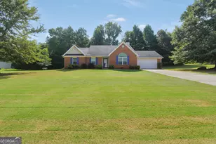 167 Woodlands Dr, Jackson, GA 30233 - Photo 2