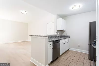 1075 Peachtree Walk NE #A312, Atlanta, GA 30309 - Photo 6