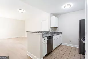 1075 Peachtree Walk NE, Atlanta, GA 30309 - Photo 6