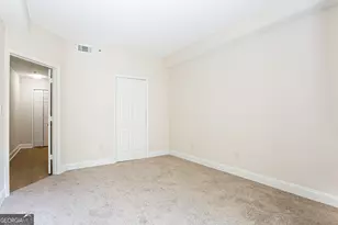 1075 Peachtree Walk NE, Atlanta, GA 30309 - Photo 16