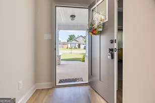 168 Red Tail Cir, Byron, GA 31008 - Photo 2