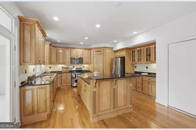 1340 Eryn Circle, Suwanee, GA 30024 - Photo 20