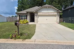 241 Magnolia Villas Dr, Cornelia, GA 30531 - Photo 1
