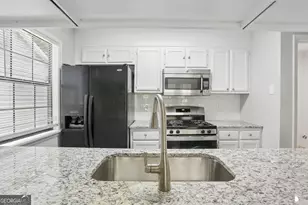 819 Arbor Hill Dr, Stone Mountain, GA 30088 - Photo 12