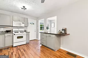 1960 Frank Ln SE, Marietta, GA 30060 - Photo 14