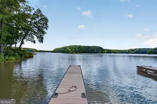 1031 Montgomery Dr, Greensboro, GA 30642 - Photo 2
