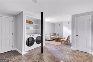 1328 Sharon St, Atlanta, GA 30314 - Photo 18