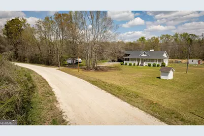 647 Pine Valley Road, Meansville, GA 30256 - Photo 6