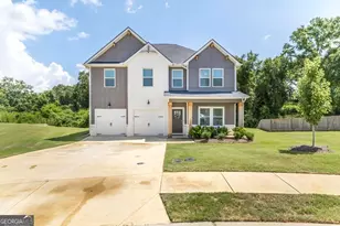 111 Cornfield Cir, Perry, GA 31069 - Photo 2