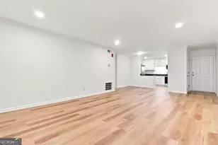 5095 Roswell Rd, Sandy Springs, GA 30342 - Photo 6