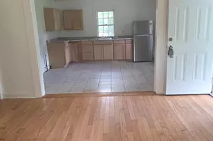 220 N Richmond St, Milledgeville, GA 31061 - Photo 4
