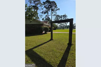 227 Colonial Drive, Baxley, GA 31513 - Photo 4