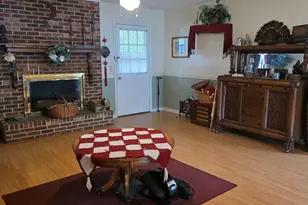 227 Colonial Dr, Baxley, GA 31513 - Photo 8