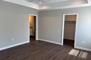 221 Buckingham Parc Cir, East Dublin, GA 31027 - Photo 10